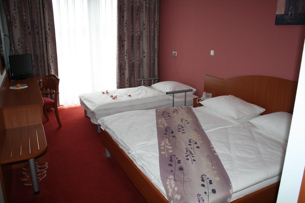 Penzion Letalisce Murska Sobota Habitación foto